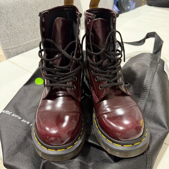 Maroon Dr Martens - Picture 1 of 4
